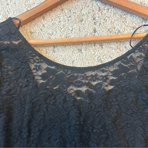 Guess  lace top corset look size S good used condition - Picture 5 of 7